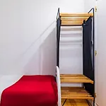 2br At Historical Chiado Daire