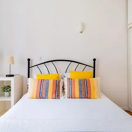 2br At Historical Chiado Daire Lisboa