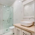 Appartamento 2br At Historical Chiado *