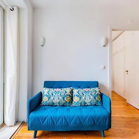 2br At Historical Chiado Apartment